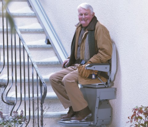 Stair Lift Near Syracuse Ny Image Of 320 Stair Lift For Outdoor Stairs From Stannah The Stairlift People